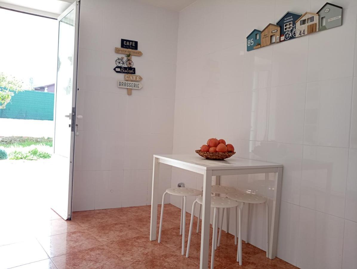 شقة Apartamento Entero Con Jardin En Casa Amelia Padrón المظهر الخارجي الصورة